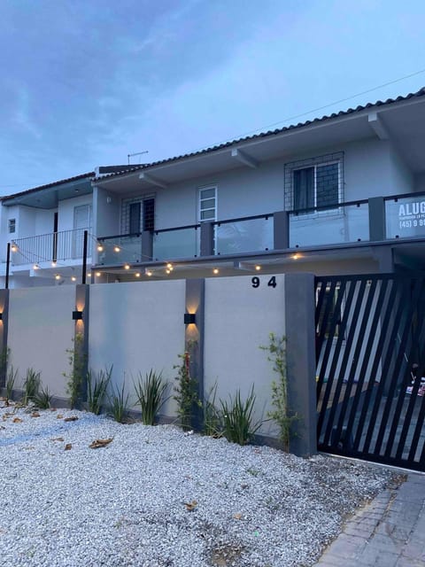 Sobrado na quadra do Mar - Balneário Costa Azul House in State of Paraná