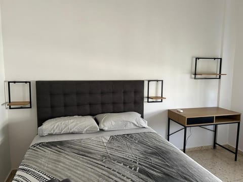 VUT Parque II TORREON 4 dormitorios y 2 baños Parking gratuito cercano Apartment in Ciudad Real