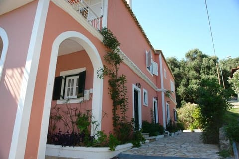 Stavroula Studios Apartment in Corfu, Greece