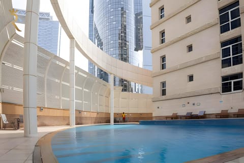 Property building, Day, Pool view, Swimming pool