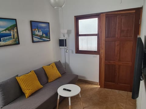 Casa Miguel Apartment in Tazacorte