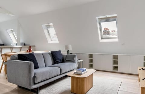 Angel Apartment in Lagny-sur-Marne