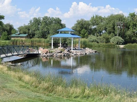 Nearby landmark, Natural landscape, Lake view