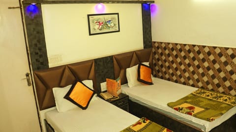 HOTEl SARWAN Hotel in Agra