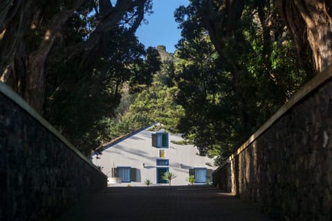 WelcomeBuddy - Casa do Monte - Garden & Sea sight Bed and Breakfast in Azores District