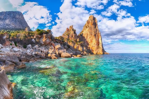 Nearby landmark, Natural landscape, Sea view