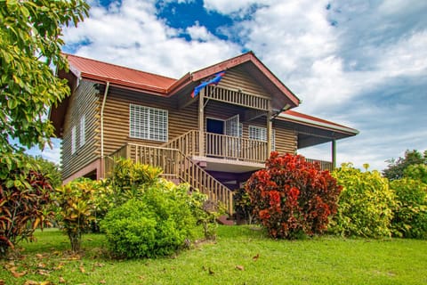 Cool Breeze Cabin House in Cayo District