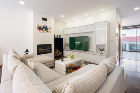 Communal lounge/ TV room, Living room