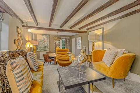 Milk Jug Cottage House in Chipping Campden