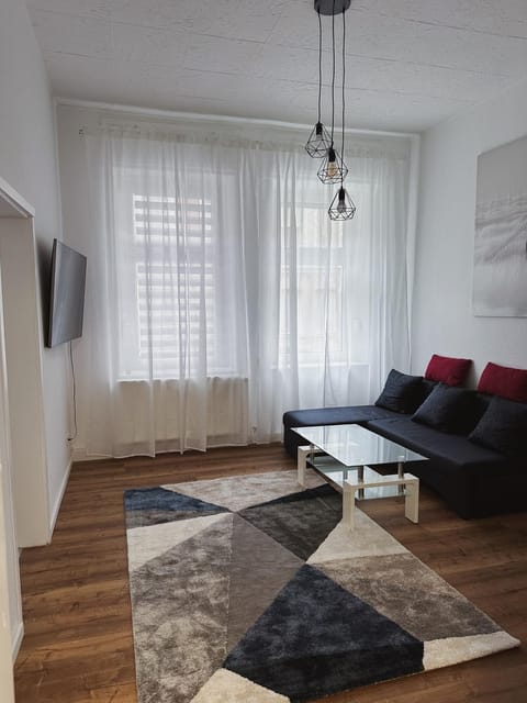 Gemütliche 2-Zimmer-Wohnung im Erdgeschoss Perfekt für Kurz- und Langzeitaufenthalte Apartment in Dortmund