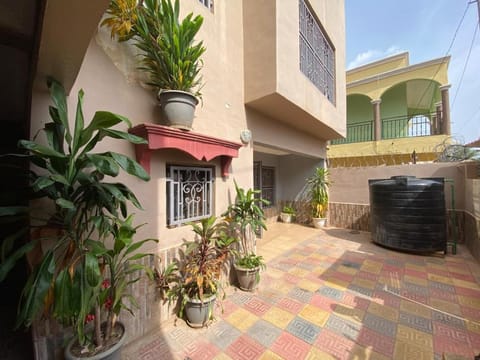 Triplex BAMACG Bacodjicoroni Apartment in Guinea