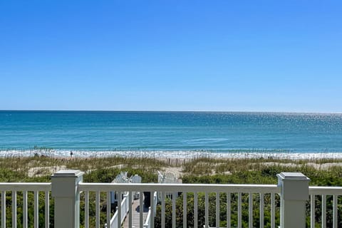 Sail Away House in Pine Knoll Shores