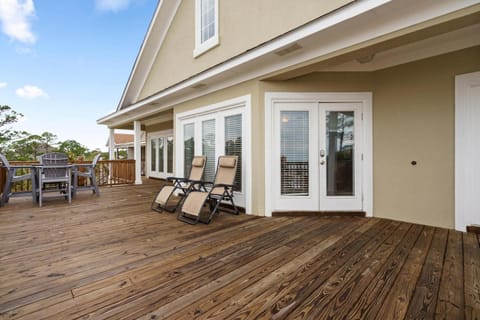 The Sanderling House in Dauphin Island