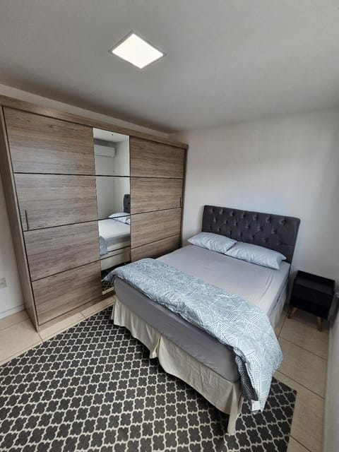 PC401 - Apartamento para férias, confortável, 2 quartos e cama auxiliar Apartment in Camboriú