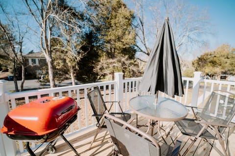 Patio, Day, View (from property/room), Balcony/Terrace, Dining area