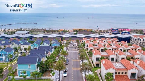 Nearby landmark, Neighbourhood, Natural landscape, Bird's eye view, Balcony/Terrace