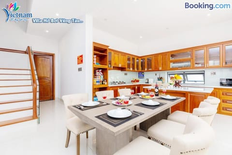 Kitchen or kitchenette, Food and drinks, Dining area, Food, minibar, pet friendly, stove