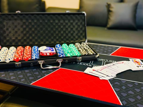 Casino, Game Room