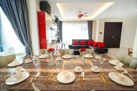 Luxury Homes Pearl Residences Penang Villa in Batu Ferringhi, Penang, Malaysia