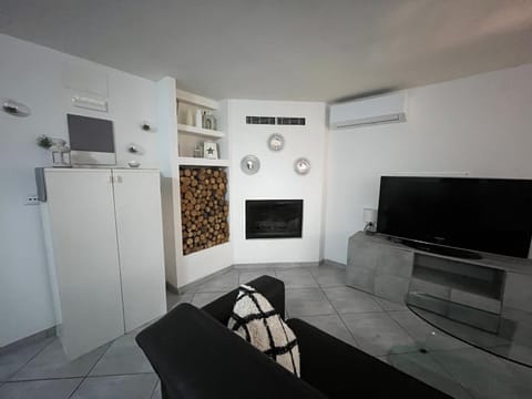 Petit Bijoux Apartment in Carrara