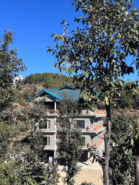 Shalom Hillcrest Inn Hotel in Shimla