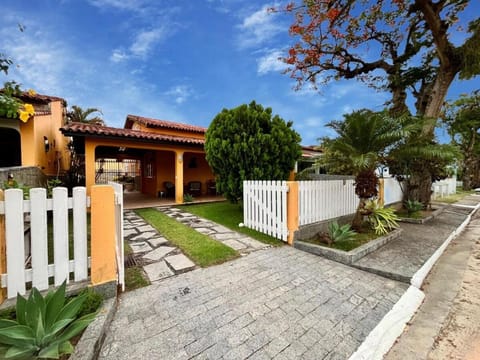 Property building, Day, Garden, Garden view