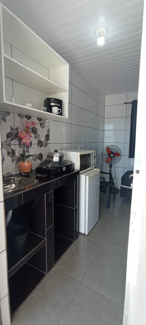 Vila Foz HOSTEL AP3 Apartamento completo de solteiro com garagem fechada e lavanderia, Temos Uber e guia turístico para indicar, nosso apartamento é a melhor opção custo benefício de Foz do Iguaçu Inn in Foz do Iguaçu