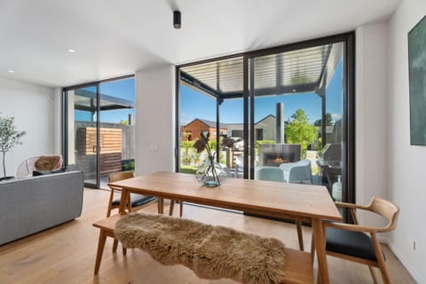 Bellfield Dream Apartment in Wanaka