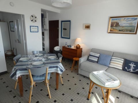 Appartement 35m² proche plage avec balcon, parking et animaux admis - 4 personnes - FR-1-540-306 Appartamento in Notre-Dame-de-Monts