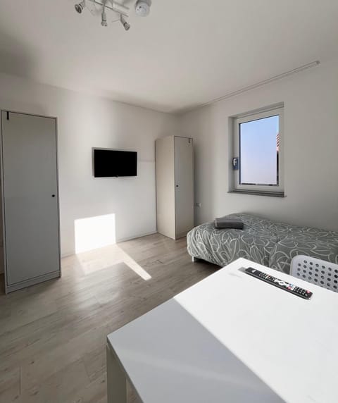 Ganze Wohnung - Küche - Balkon - Parkplatz - WLAN - bis zu 6 Personen Apartment in Heilbronn