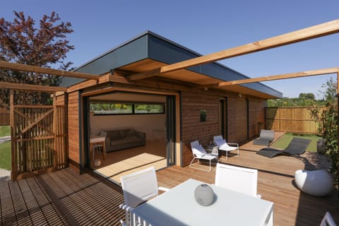 Domaine Mejan Nature lodge in Arles