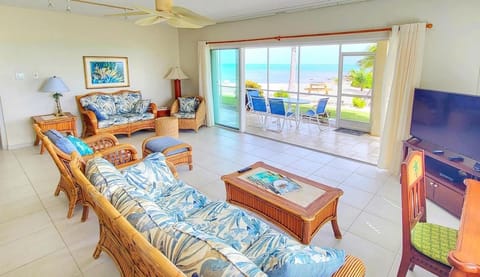 Caribbean Marine Park Retreat Beachfront Bliss Awaits Wohnung in Sand Point Road