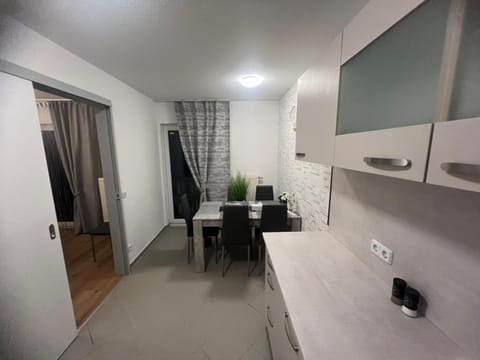 Fewo 7 Plus Apartamento in Gotha