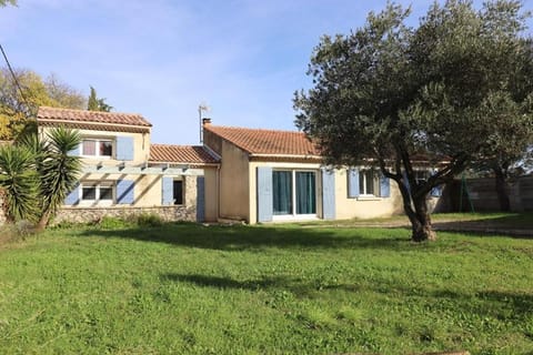 Property building, Garden, Garden view