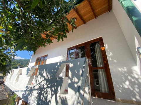 Shasha Homestay Vacation rental in Gangawatakorale