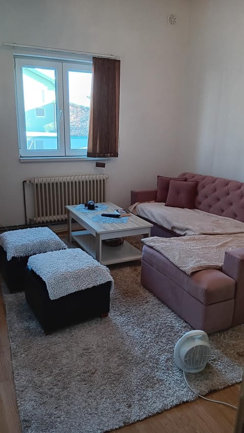 Farah Apartment House in Lika-Senj County