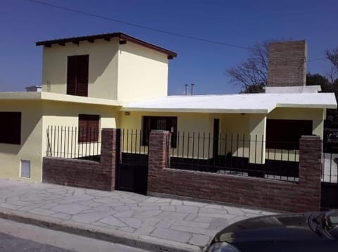 Alquiler temporario en sierras de Córdoba House in La Falda