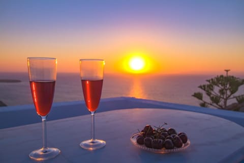 Nearby landmark, Natural landscape, Summer, View (from property/room), Decorative detail, On site, Landmark view, Sea view, Sunset