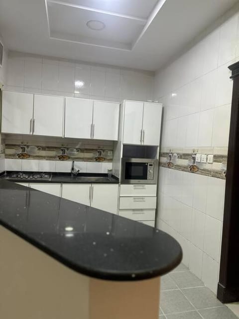 شقة فاخره للاجار بحي النزهة Apartment in Jeddah