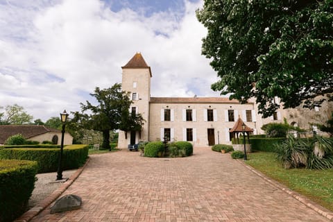 Property building, Garden view