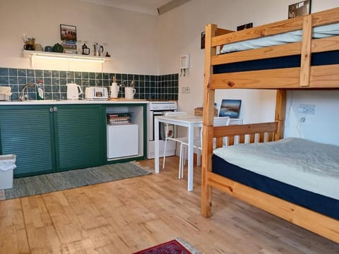 Kitchen or kitchenette, bunk bed