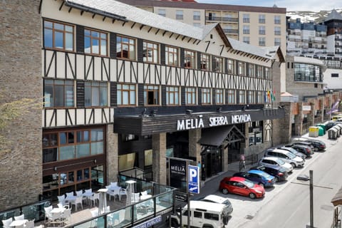 Property building, Street view, Location, Parking