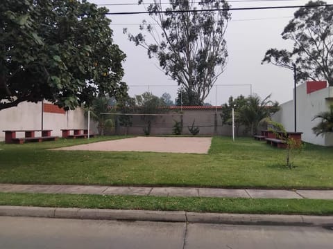 Casa Familiar Santa Cruz Bolivia House in Santa Cruz de la Sierra