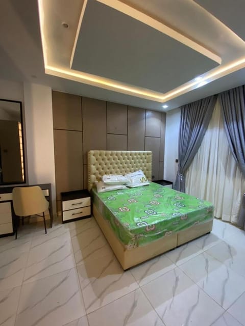 David court 3 Bedroom Apartment Apartment in Lagos