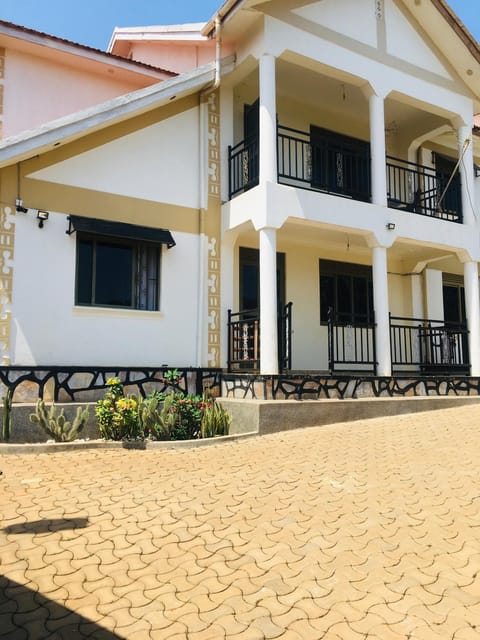 Property building, Patio, Day, View (from property/room), Balcony/Terrace