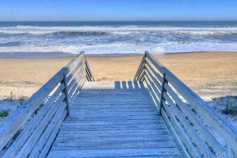 The Lookout at Golden Strand in the heart of OBX House in Kill Devil Hills