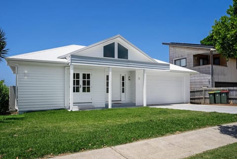 Coastal Haven House in Lennox Head