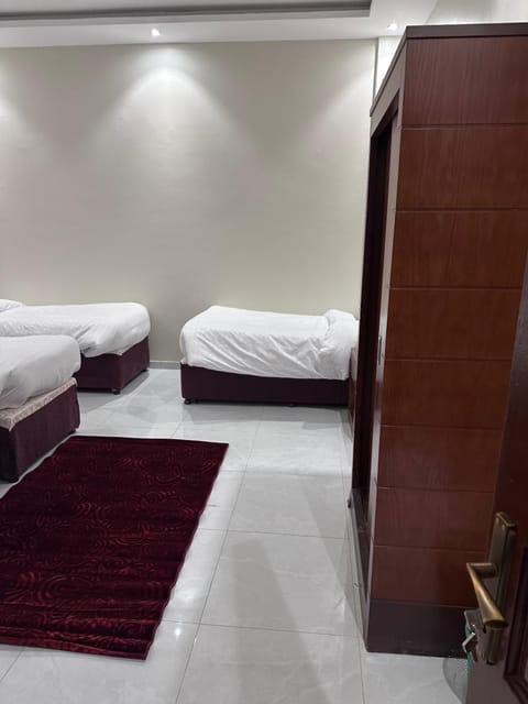 منازل السلام غرف وشقق مفروشه للايجار Hotel in Medina