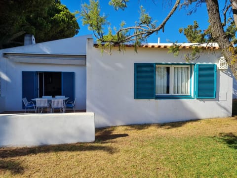 Property building, Balcony/Terrace, Garden view