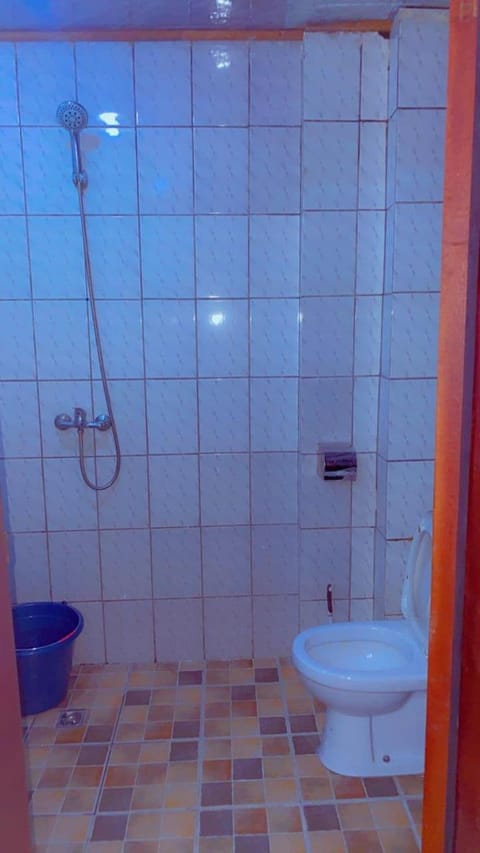 Douala Ndogbong Air-conditioned and secure studio Apartment in Douala